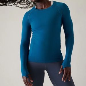 ATHLETA Momentum Seamless Top